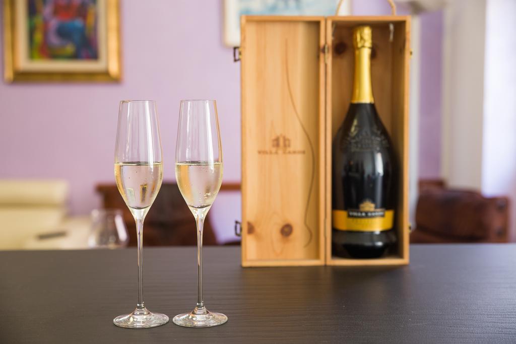 Domus Regis Bed & Breakfast